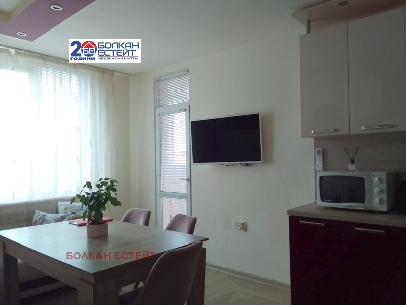 Продава 3-СТАЕН, гр. Велико Търново, Бузлуджа, снимка 4 - Апартаменти - 53736433