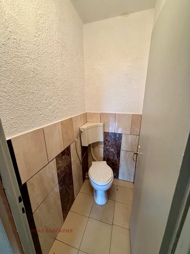 Продава 4-СТАЕН, гр. Русе, Чародейка - Юг, снимка 11 - Апартаменти - 52344787