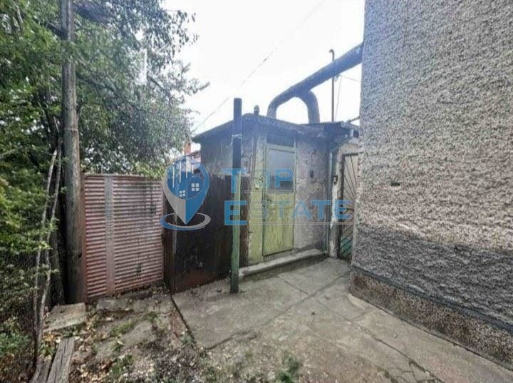 Продава ЕТАЖ ОТ КЪЩА, гр. Горна Оряховица, област Велико Търново, снимка 10 - Етаж от къща - 52278523