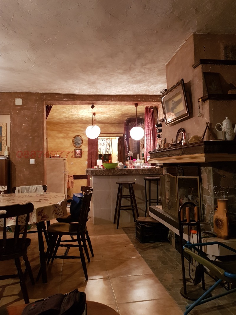 Продава КЪЩА, гр. Дулово, област Силистра, снимка 3 - Къщи - 52783099