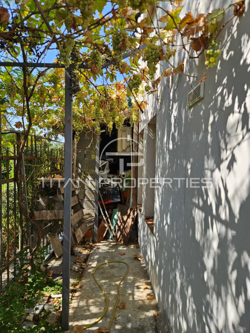 Продава КЪЩА, гр. Пловдив, Филипово, снимка 8 - Къщи - 53437819