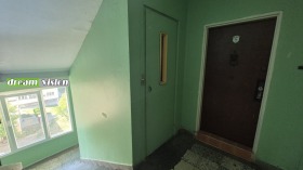 2 Schlafzimmer Nadeschda 2, Sofia 12