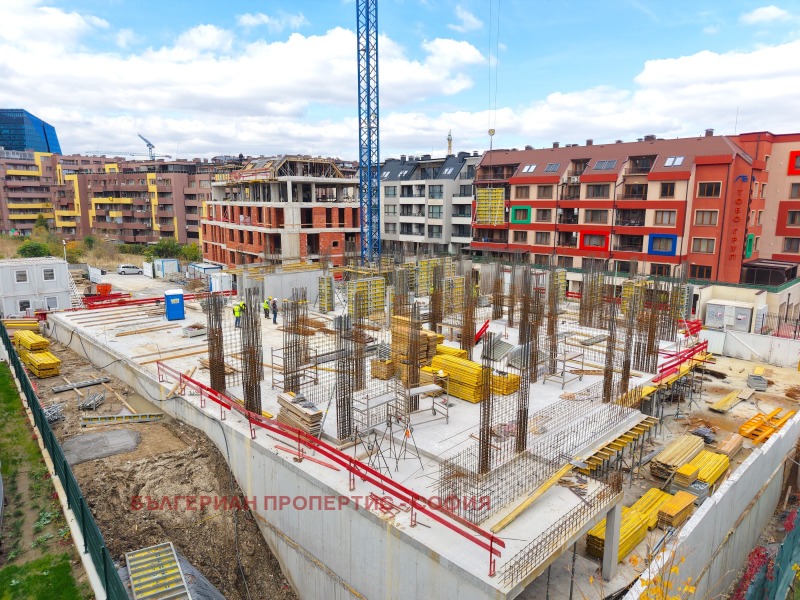 Til salgs  1 soverom Sofia , Manastirski livadi , 65 kvm | 75948384 - bilde [3]