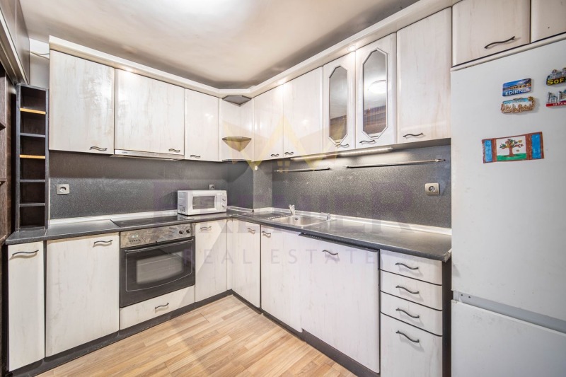 Продава  3-стаен град Варна , Център , 102 кв.м | 38098408 - изображение [4]