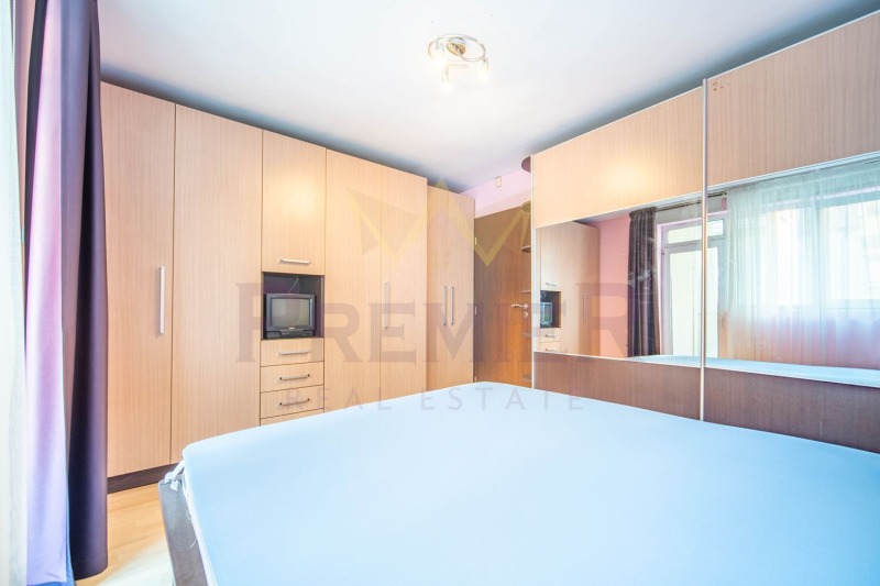 Продава  3-стаен град Варна , Център , 102 кв.м | 38098408 - изображение [8]