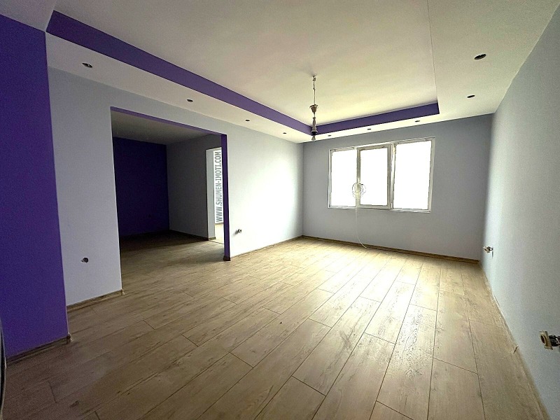 Продава МНОГОСТАЕН, гр. Шумен, Тракия, снимка 2 - Апартаменти - 53314670