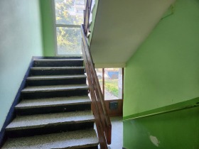 ������� 3-����� | Imot.bg � ����� ������ 12