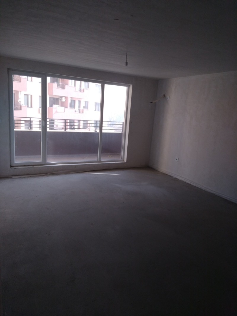 In vendita  2 camere da letto Plovdiv , Vastanicheski , 125 mq | 25134129 - Immagine [2]