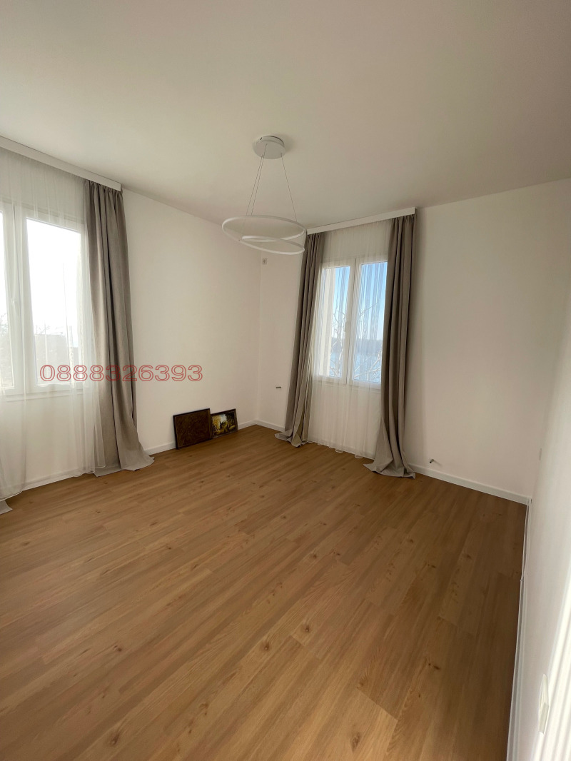 À venda  2 quartos Ruse , Centar , 80 m² | 89695553 - imagem [8]