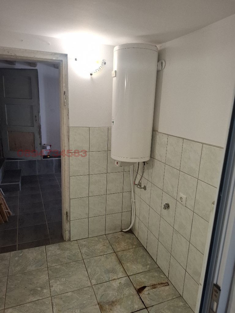 Продава КЪЩА, с. Бели Осъм, област Ловеч, снимка 9 - Къщи - 54810263