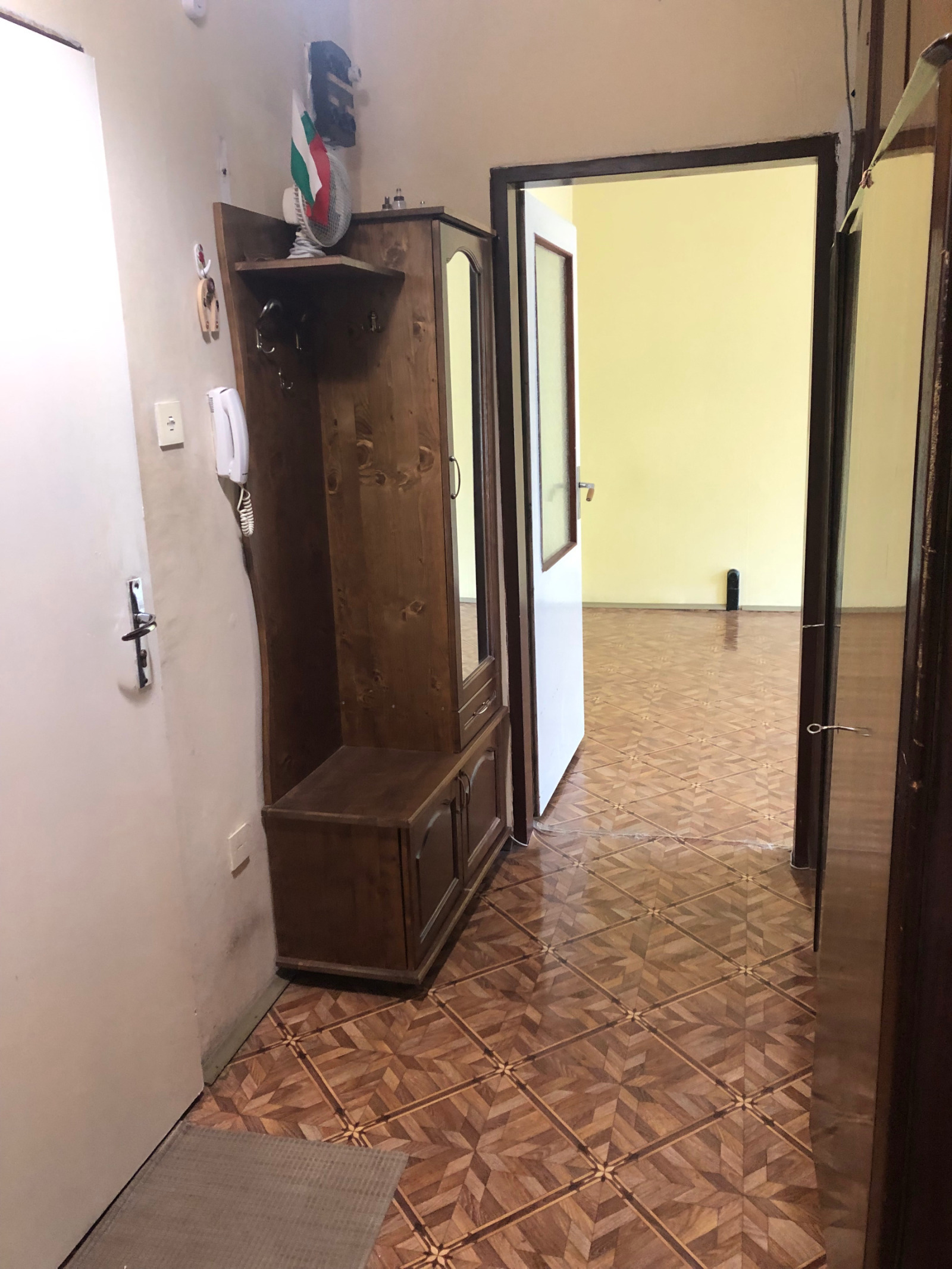 Продава 2-СТАЕН, гр. Пловдив, Кючук Париж, снимка 11 - Апартаменти - 55349881