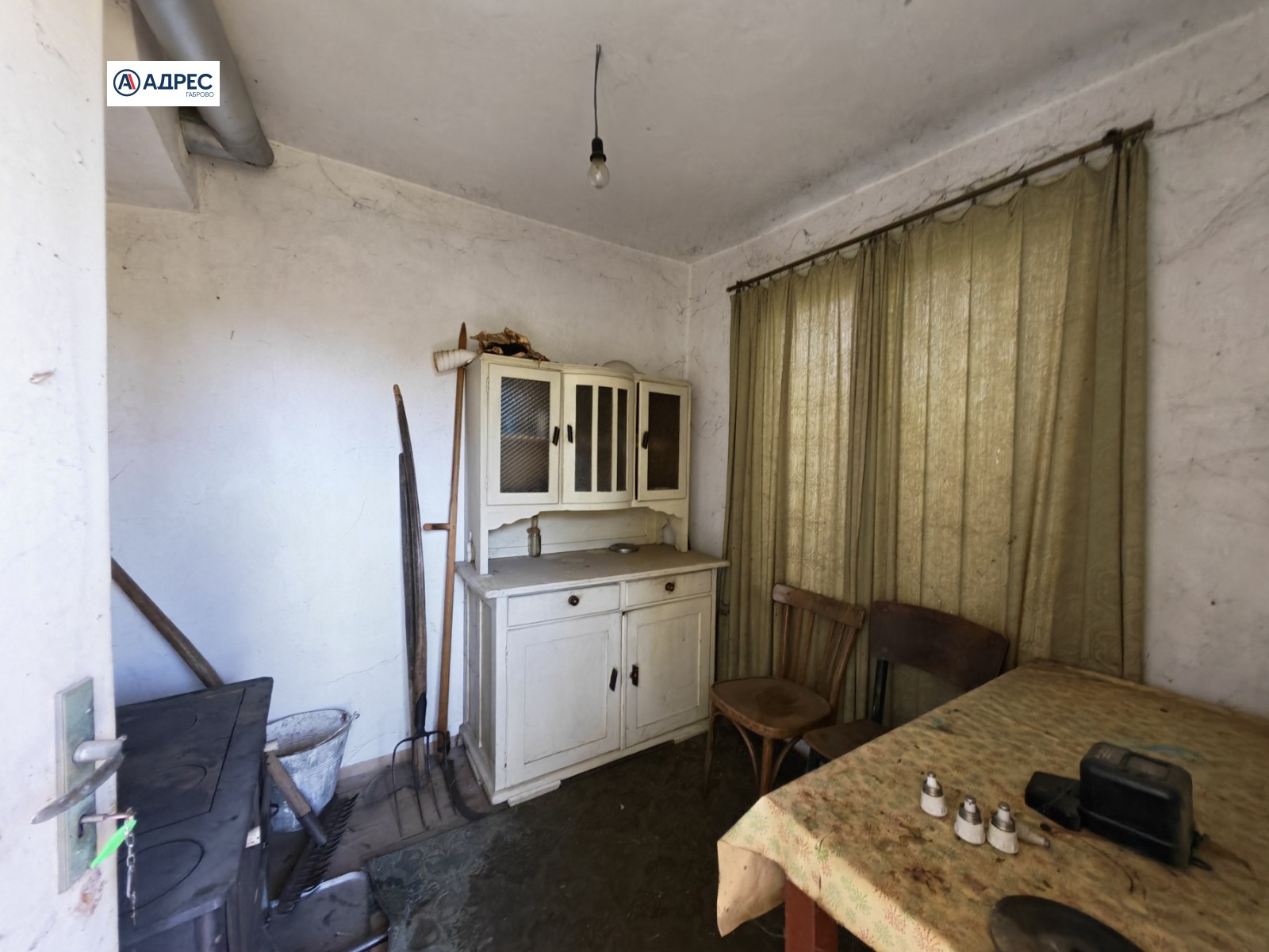 Продава ВИЛА, гр. Севлиево, област Габрово, снимка 6 - Вили - 55378811