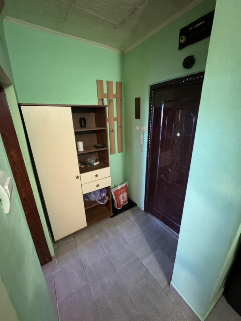 Продава  3-стаен град Плевен , 9-ти квартал , 76 кв.м | 10954315 - изображение [11]