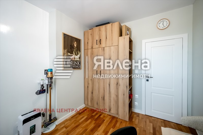 Продава 4-СТАЕН, гр. София, Яворов, снимка 7 - Апартаменти - 54285957
