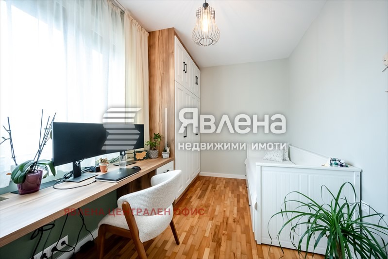 Продава 4-СТАЕН, гр. София, Яворов, снимка 4 - Апартаменти - 54285957