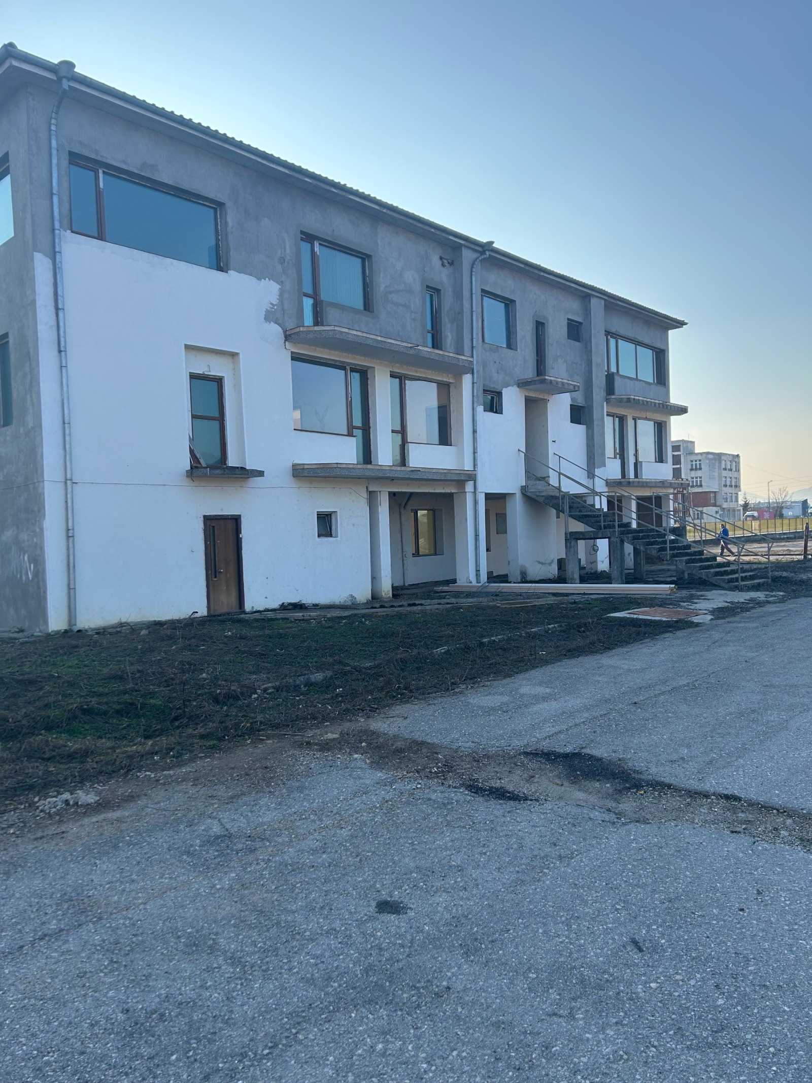 Продава САМОСТОЯТЕЛНА СГРАДА | Imot.bg — изображение 4