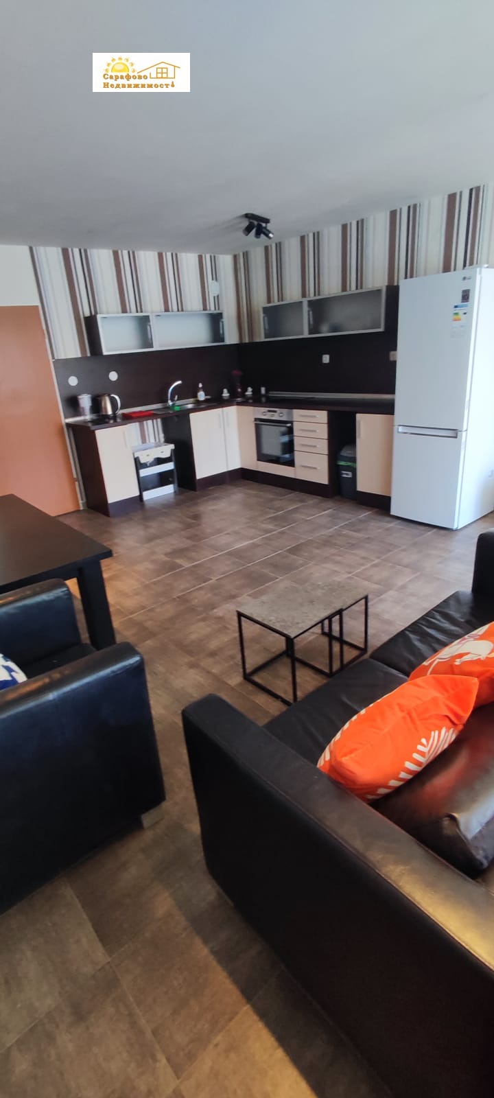 Продава  2-стаен град Бургас , Сарафово , 83 кв.м | 78383536