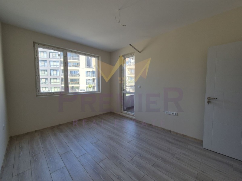 Myytävänä  2 makuuhuonetta Burgas , Meden rudnik - zona D , 111 neliömetriä | 36858126