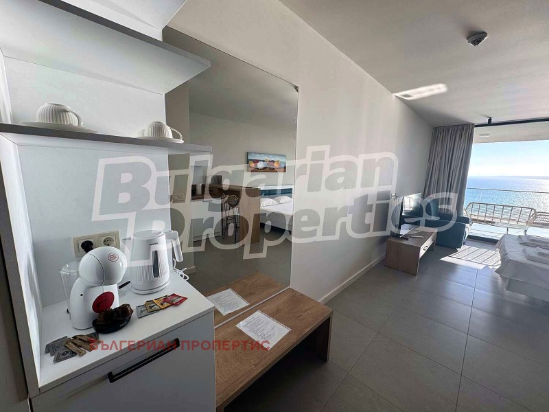 En venta  2 dormitorios región Dóbrich , Kavarna , 132 metros cuadrados | 93525743 - imagen [3]
