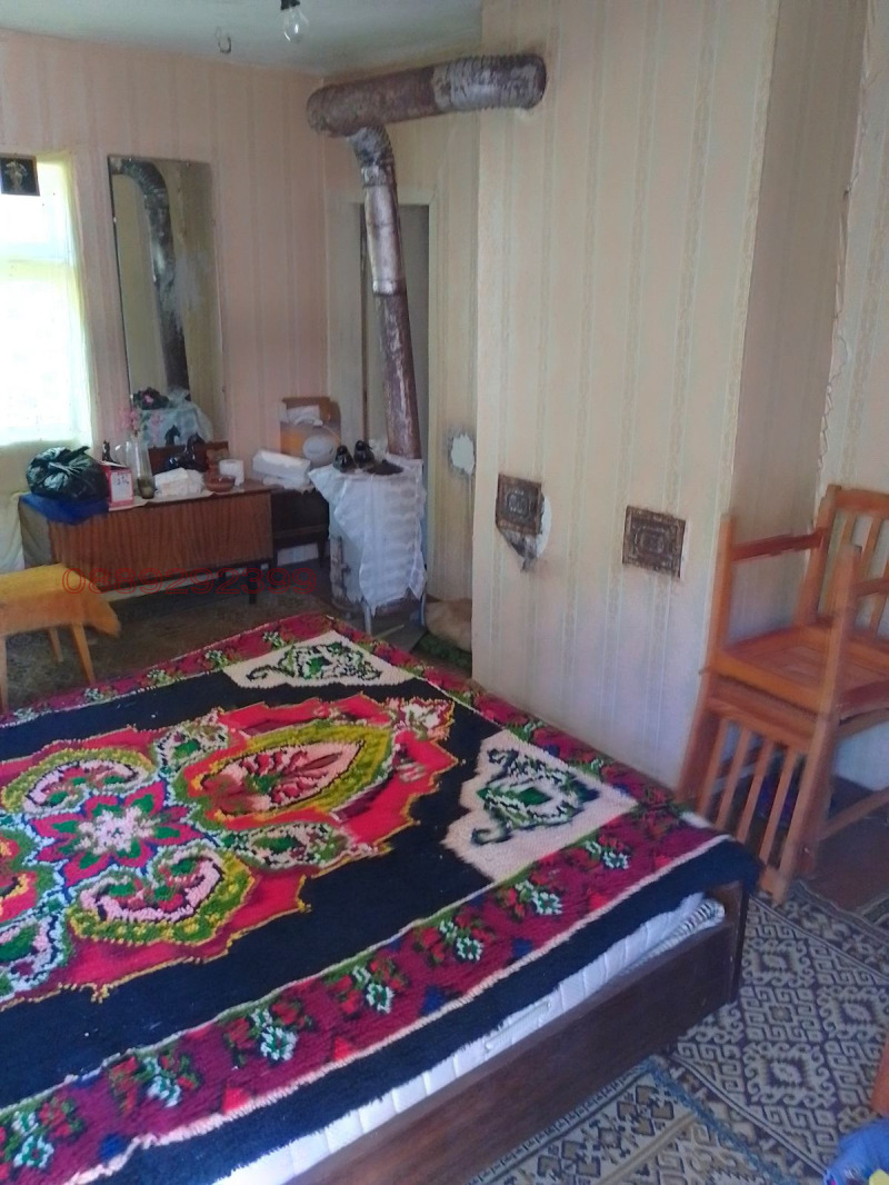 Продава КЪЩА, с. Голяма Желязна, област Ловеч, снимка 5 - Къщи - 52783585