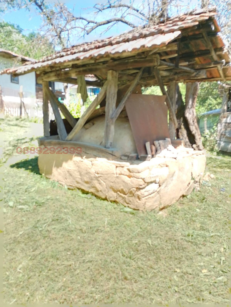 Продава КЪЩА, с. Голяма Желязна, област Ловеч, снимка 12 - Къщи - 52783585