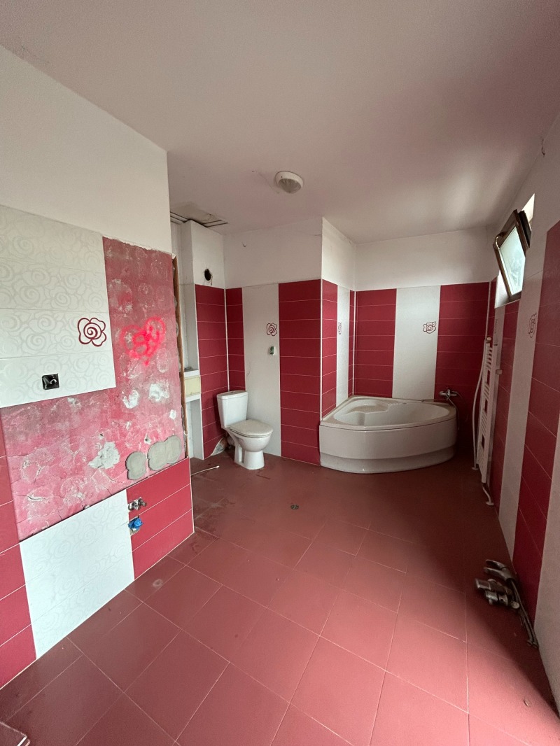 Продава БИЗНЕС ИМОТ, гр. Севлиево, област Габрово, снимка 15 - Други - 52243854