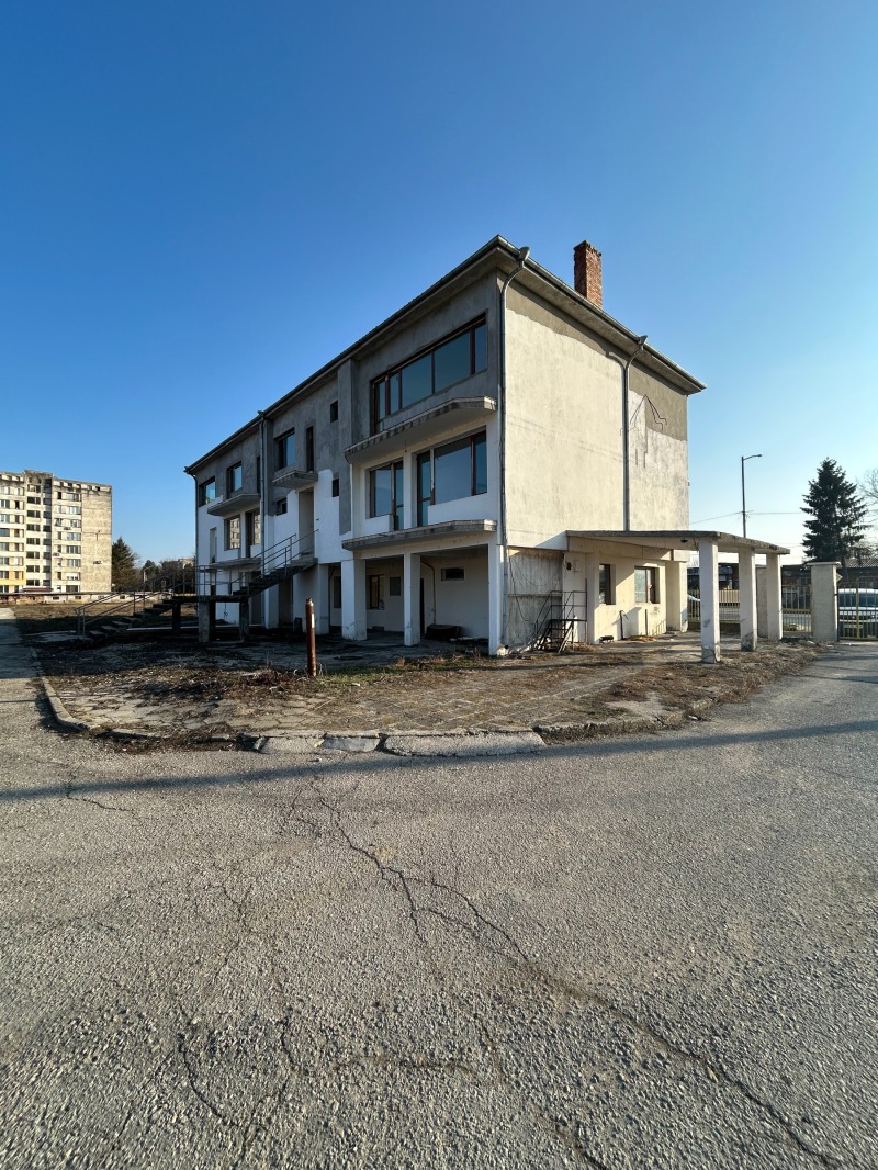 Продава БИЗНЕС ИМОТ, гр. Севлиево, област Габрово, снимка 2 - Други - 52243854