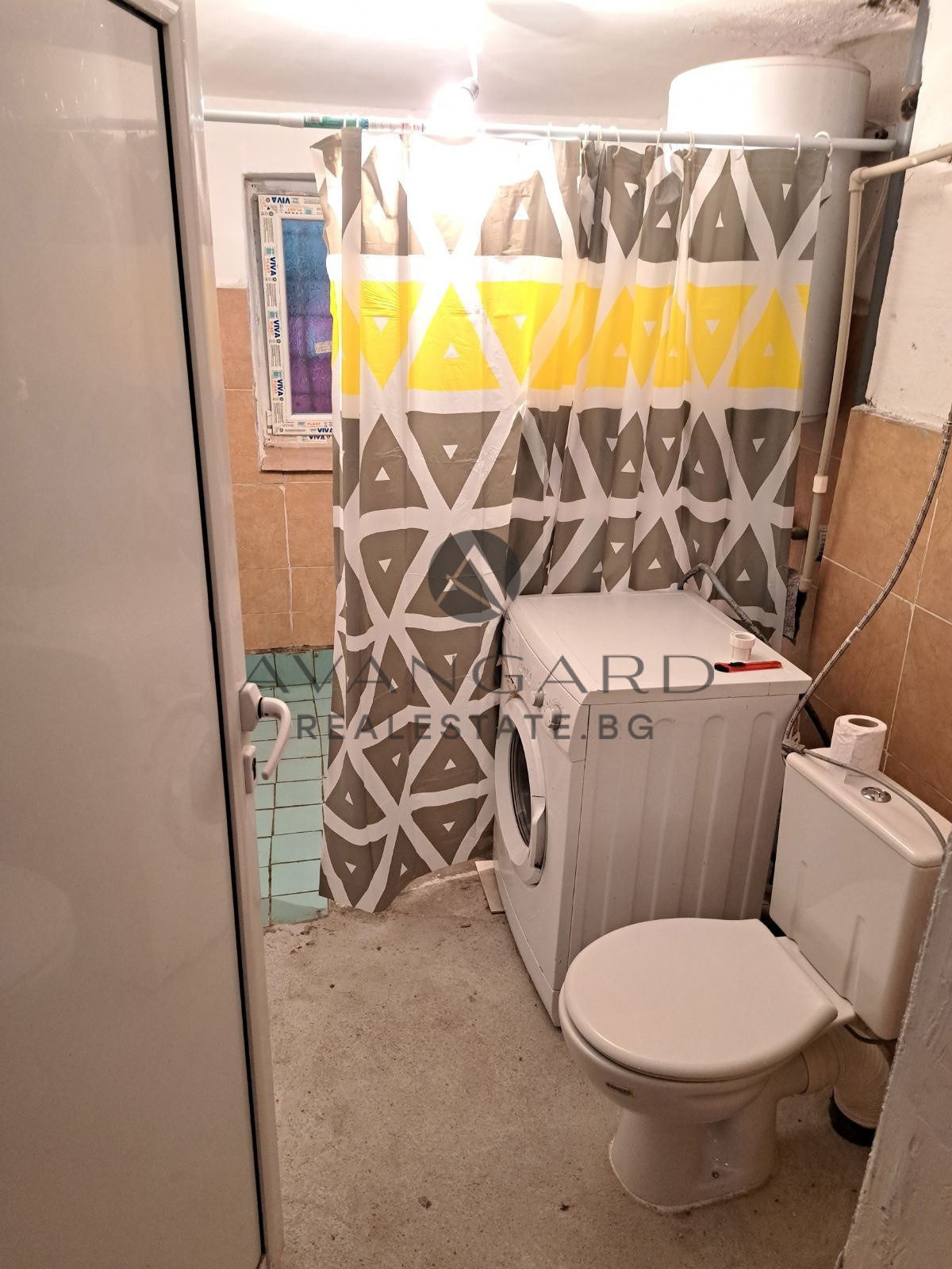 Продава ЕТАЖ ОТ КЪЩА, гр. Пловдив, Кършияка, снимка 7 - Етаж от къща - 54343669