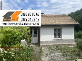 Продажба на имоти в с. Дърманци, област Враца - изображение 2 