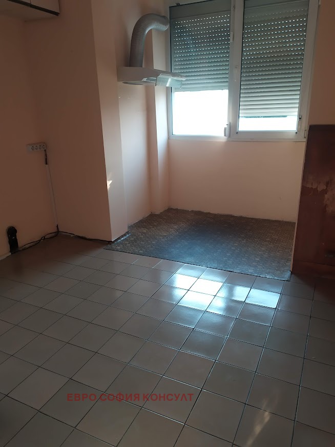 En venta  1 dormitorio Sofia , Lyulin 3 , 66 metros cuadrados | 13089606 - imagen [3]