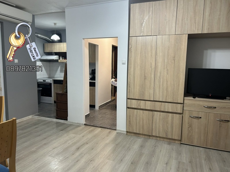 Продава 2-СТАЕН, гр. Плевен, Идеален център, снимка 3 - Апартаменти - 53455354