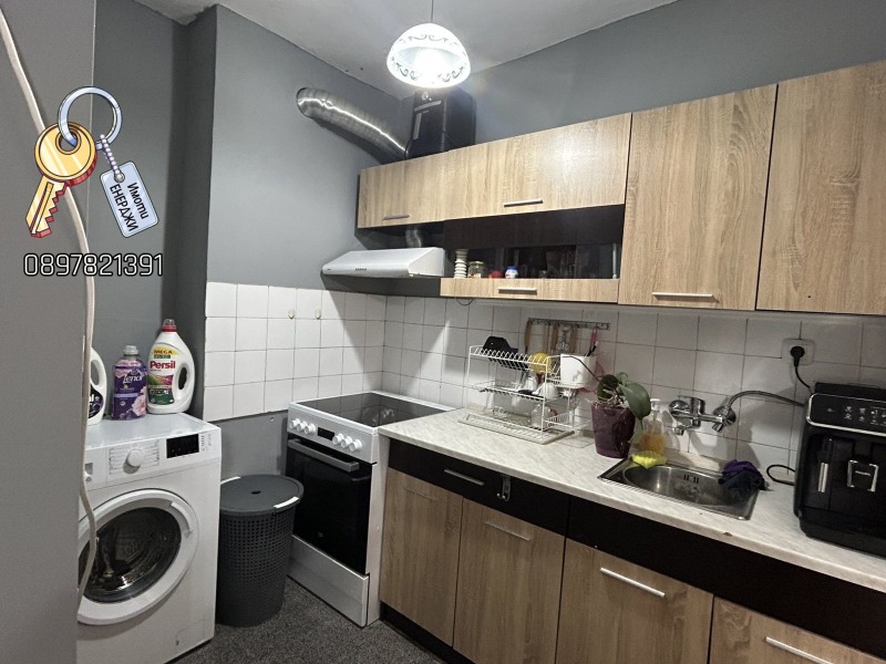 Продава 2-СТАЕН, гр. Плевен, Идеален център, снимка 11 - Апартаменти - 53455354