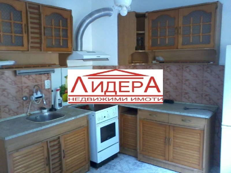 De vânzare  2 dormitoare Plovdiv , Țentâr , 80 mp | 84399157 - imagine [6]