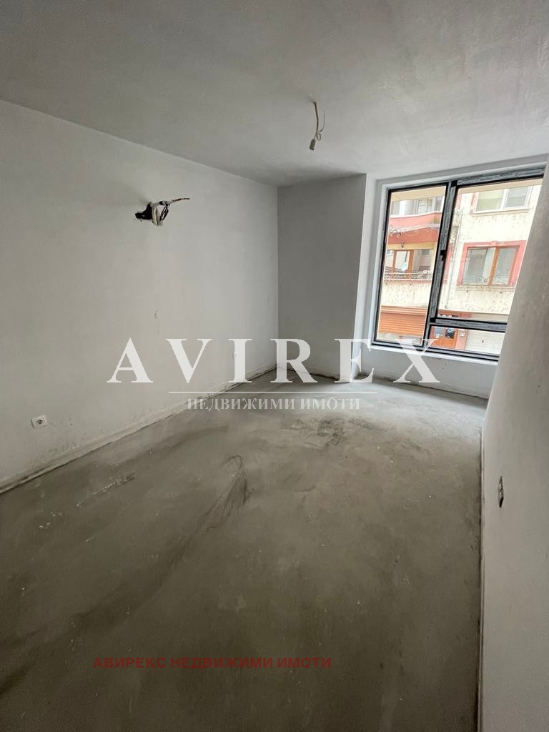 In vendita  2 camere da letto Plovdiv , Karshiiaka , 84 mq | 36799596 - Immagine [5]