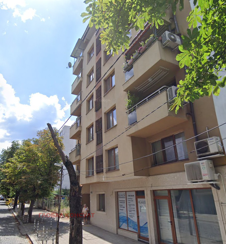 Eladó  3 hálószobás Sofia , Zona B-18 , 118 négyzetméter | 22744185