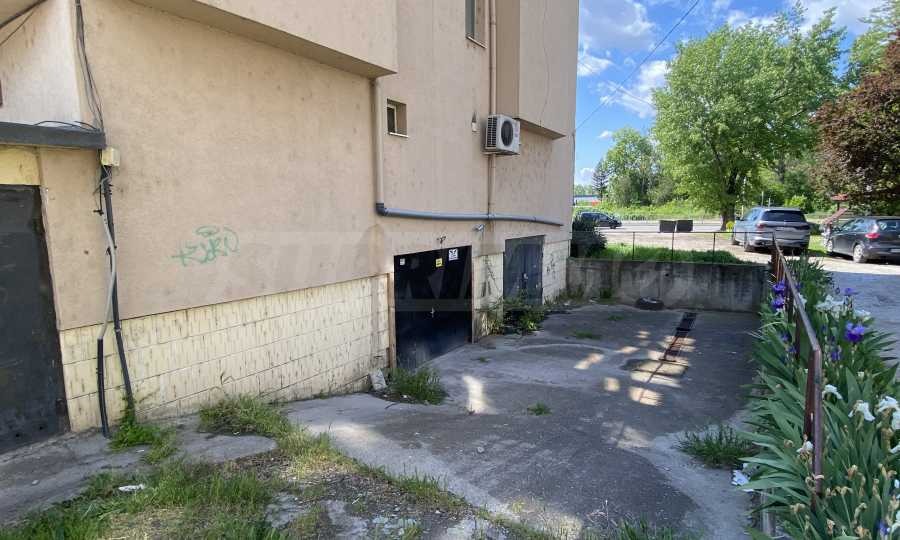 Продава ГАРАЖ, ПАРКОМЯСТО, гр. Видин, Крум Бъчваров, снимка 3 - Гаражи и паркоместа - 54454967