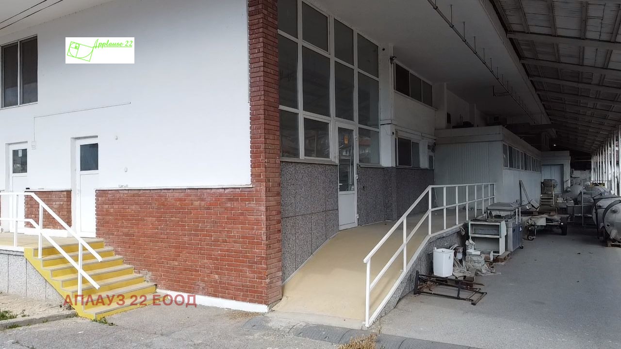 Продава ПРОМ. ПОМЕЩЕНИЕ, гр. Копривщица, област София област, снимка 2 - Производствени сгради - 55734875