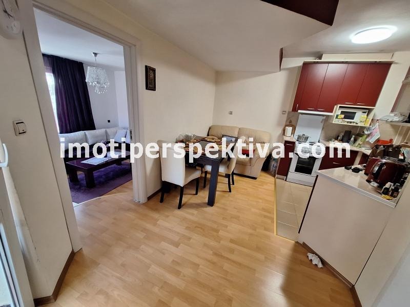 Продава 2-СТАЕН, гр. Пловдив, Кършияка, снимка 2 - Апартаменти - 54617850