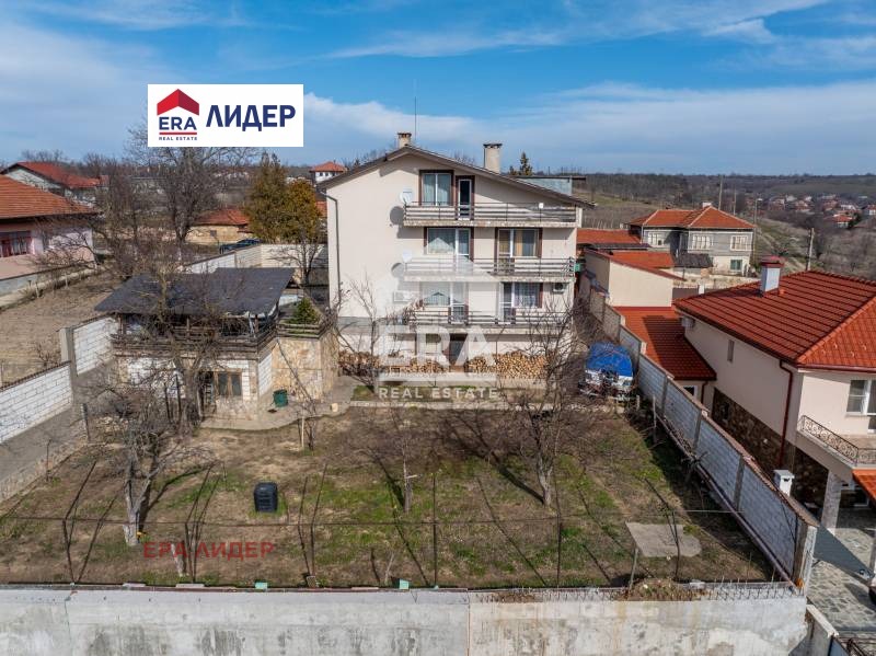 Продава  Къща област Русе , с. Басарбово , 415 кв.м | 77720558 - изображение [16]