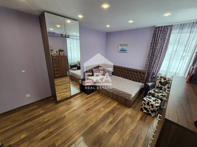 Продава КЪЩА, гр. София, с. Панчарево, снимка 13 - Къщи - 52208593