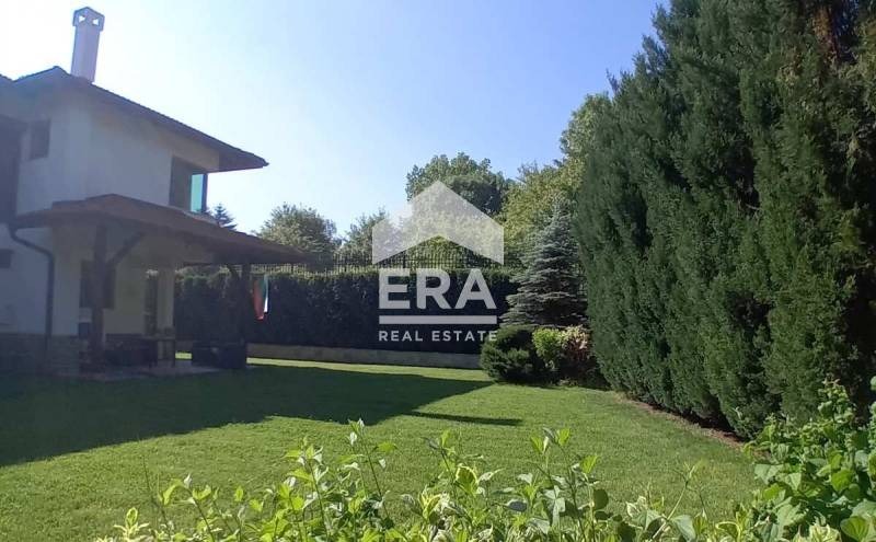 Продава КЪЩА, гр. София, с. Панчарево, снимка 2 - Къщи - 52208593