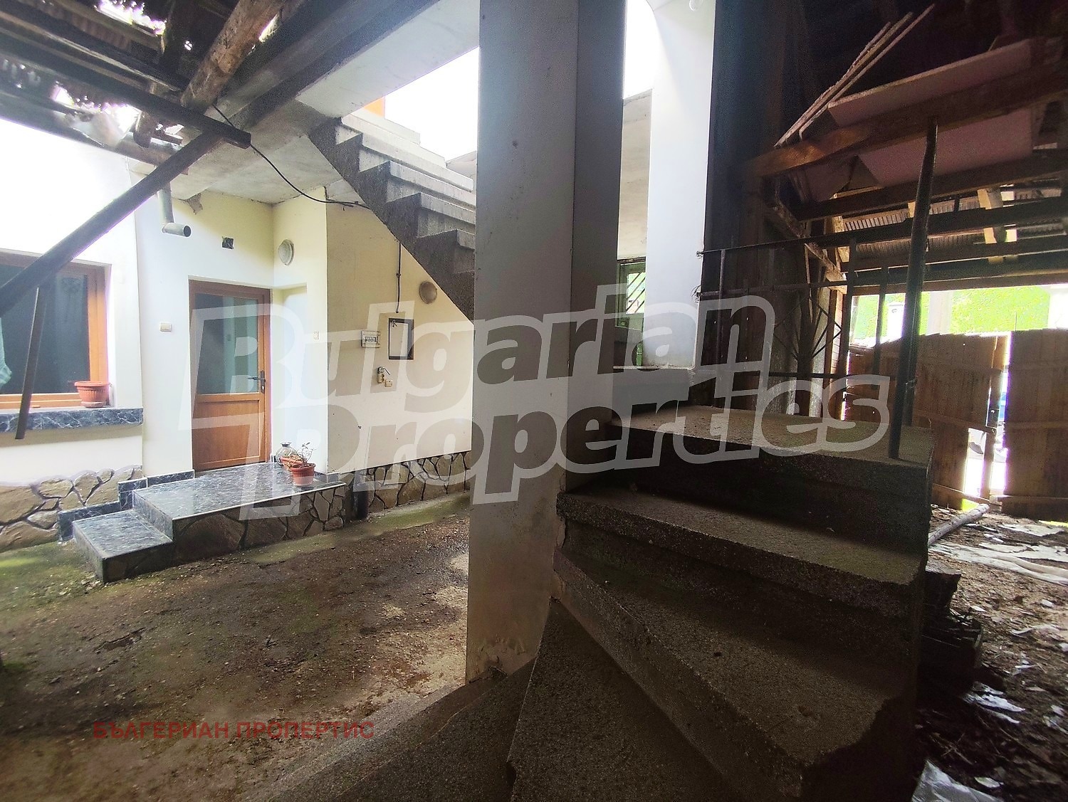 Продава КЪЩА, гр. Троян, област Ловеч, снимка 9 - Къщи - 54747355