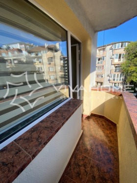 3 bedroom Lyatno kino Trakiya, Varna 3