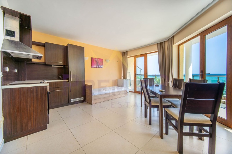 Zu verkaufen  1 Schlafzimmer region Dobritsch , Baltschik , 82 qm | 67760148 - Bild [3]