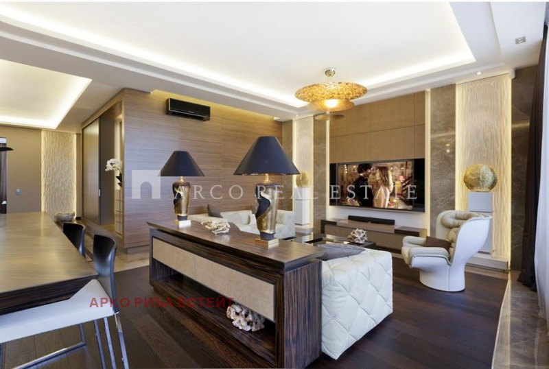 For Sale  2 bedroom Sofia , Tsentar , 106 sq.m | 56507872