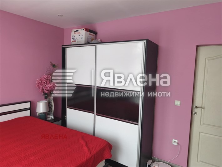 Продава ЕТАЖ ОТ КЪЩА, гр. Божурище, област София област, снимка 8 - Етаж от къща - 54021530