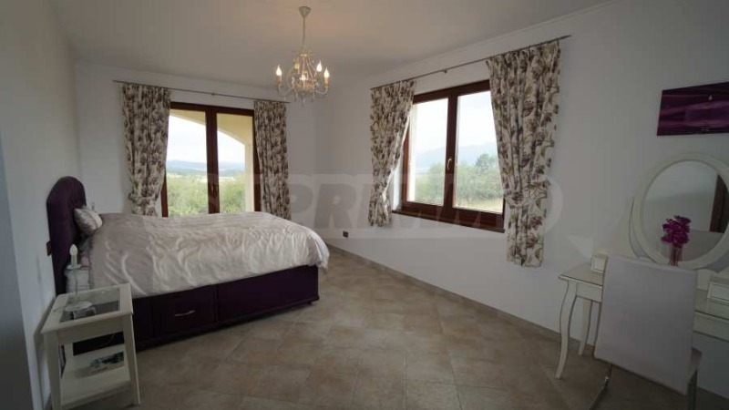 Продава КЪЩА, с. Подгорие, област София област, снимка 10 - Къщи - 52663582