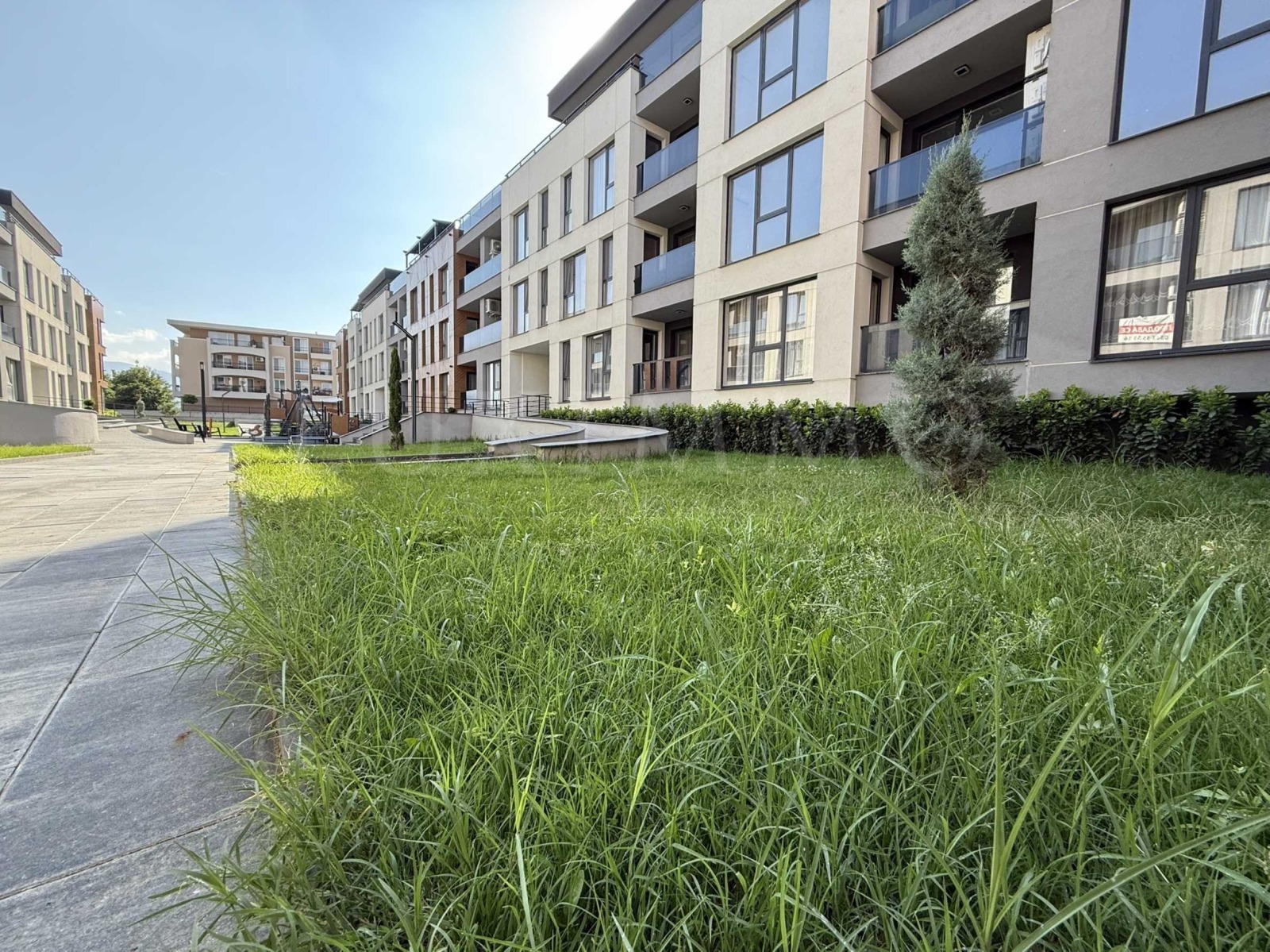 Продава 3-СТАЕН, гр. Пловдив, Остромила, снимка 2 - Апартаменти - 51718464