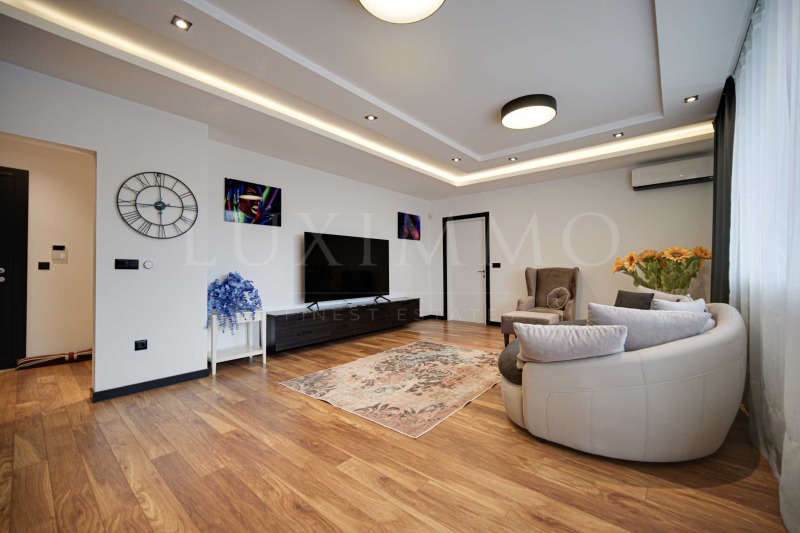 Te koop  2 slaapkamers Sofia , Vitosja , 112 m² | 55923698