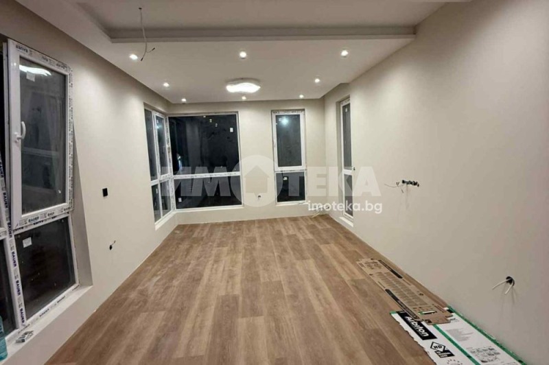 Продава 3-СТАЕН, гр. Варна, м-т Пчелина, снимка 8 - Апартаменти - 52799193